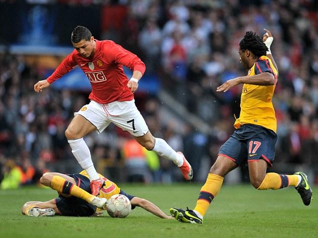 为何西蒙斯 为何西蒙斯