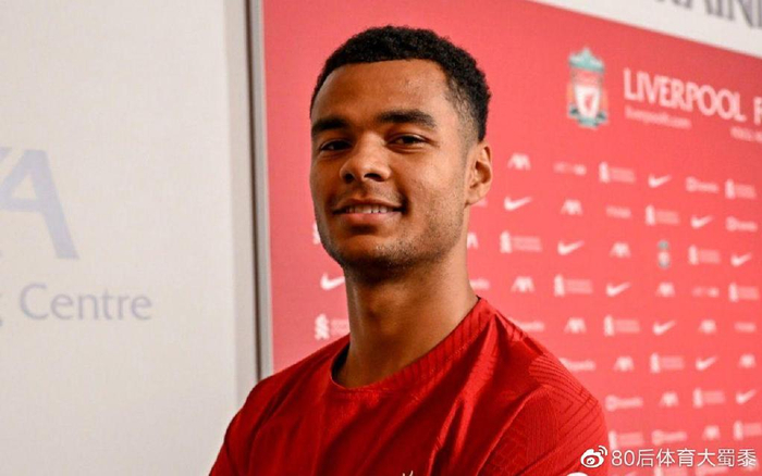 接发摆短 接发摆短