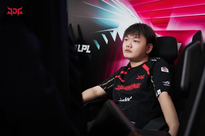 手中后场拉 手中后场拉