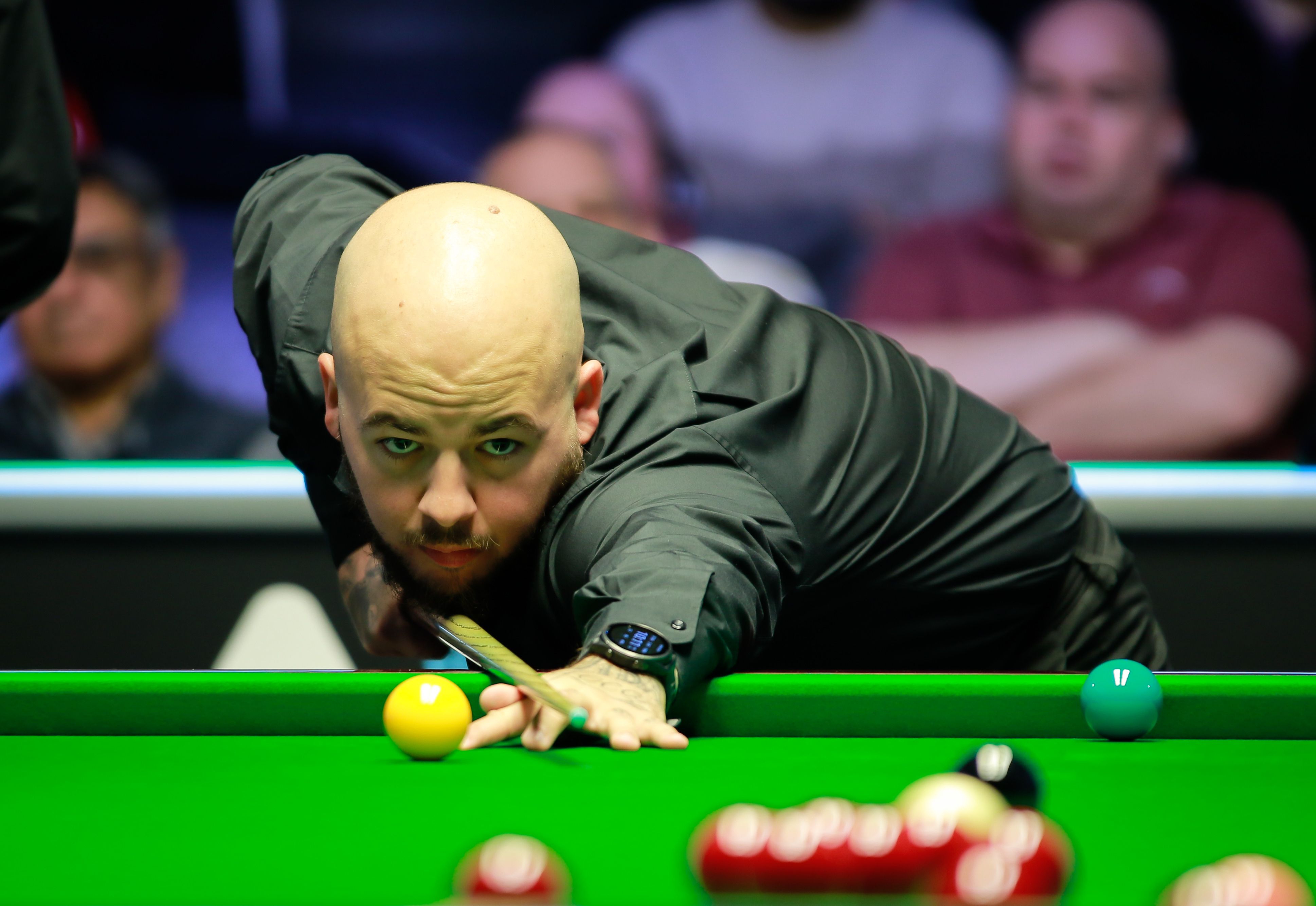 以硬度驱动 以硬度驱动